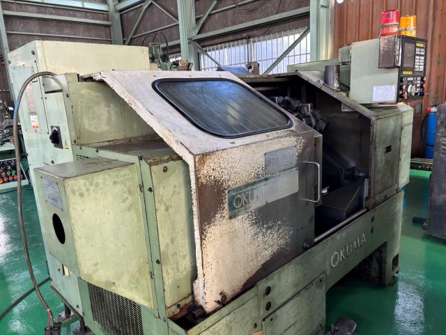 221185 NC旋盤 オークマ 1989 LB12の写真2