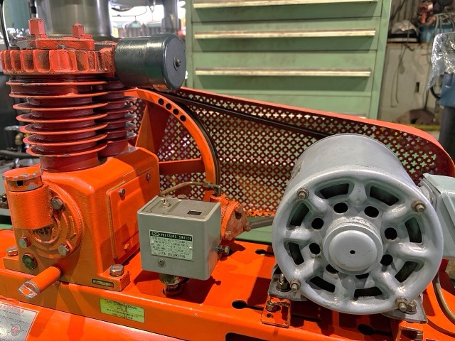 221189 レシプロコンプレッサー 明治機械 1981 H-2の写真3