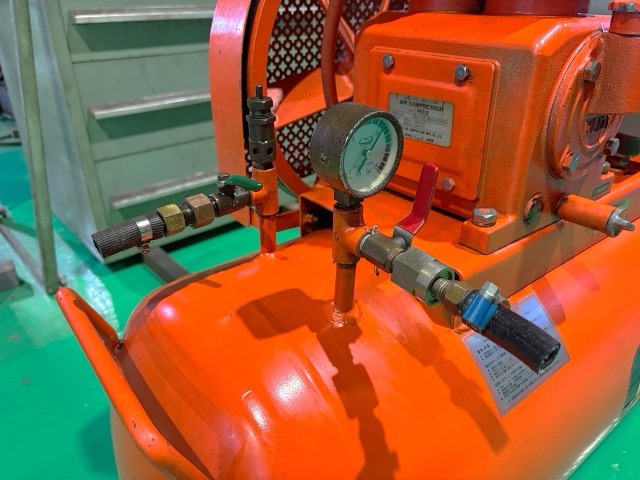 221189 レシプロコンプレッサー 明治機械 1981 H-2の写真4