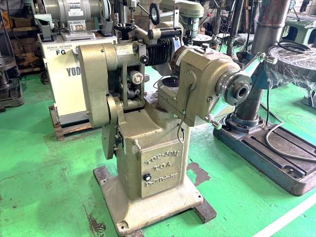 221199 ドリル研削盤 東亜機械  TDP-50Mの写真1