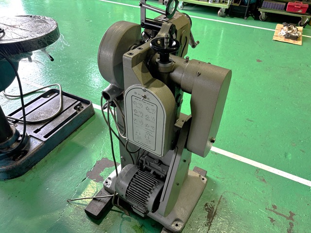 221199 ドリル研削盤 東亜機械  TDP-50Mの写真2