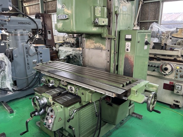 221220 立フライス盤 大阪機工 1983 MH-3Vの写真4