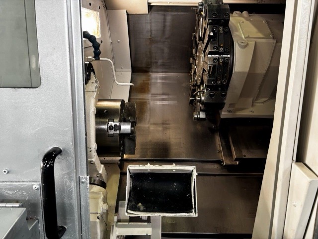 221278 NC旋盤 オークマ 2006 LB250Tの写真4