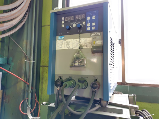 221307 半自動溶接機 ダイヘン 2024 CPDE-350(S-1)の写真1