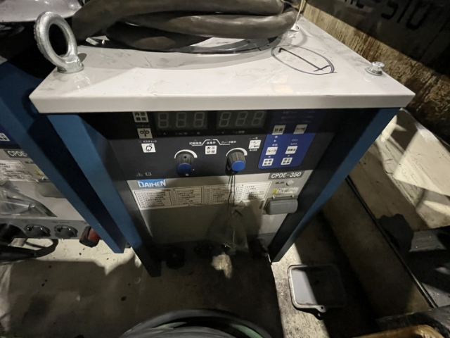 221308 半自動溶接機 ダイヘン 2024 CPDE-350(S-1)の写真1