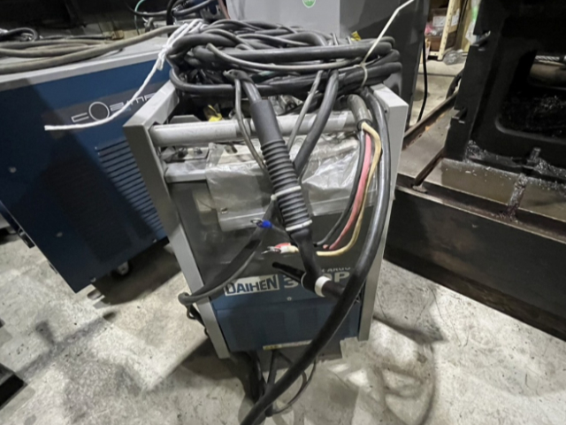 221311 TIG溶接機 ダイヘン 2015 VRTP-300(S-6)の写真1