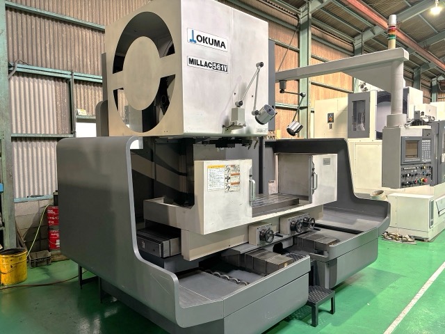 221329 立マシニングセンタ オークマ 2006 MILLAC-561Vの写真2
