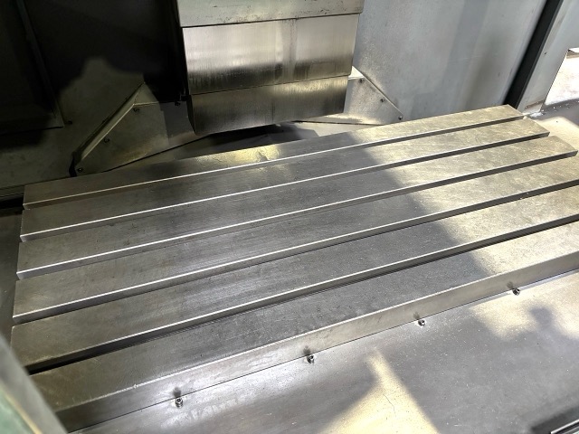 221329 立マシニングセンタ オークマ 2006 MILLAC-561Vの写真5