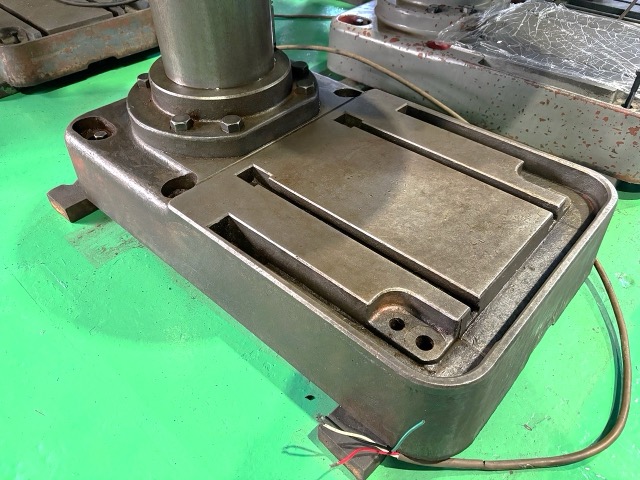 221330 直立ボール盤 吉田鉄工所  YUD-600の写真8