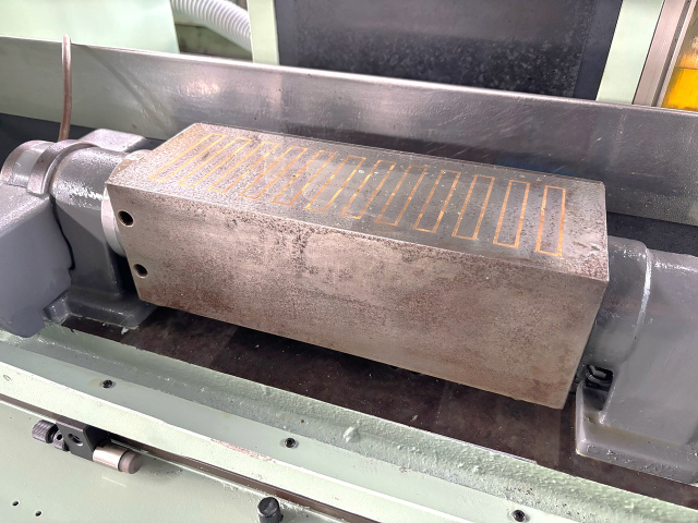 221358 成形研削盤 黒田精工 2006 GS-BM3Lの写真4