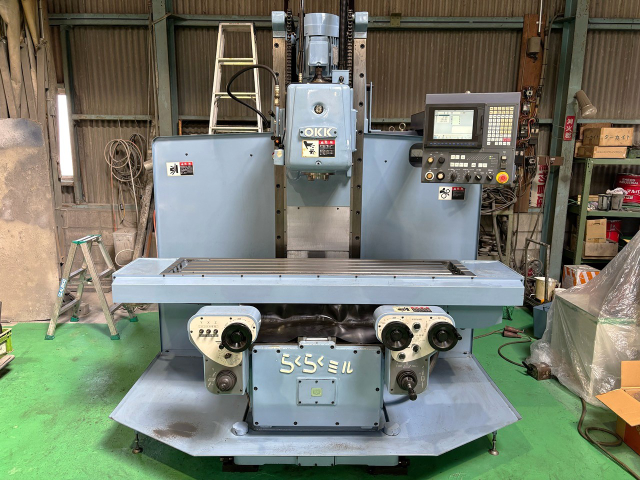 221444 NC立フライス盤 大阪機工 2004 らくらくミル RRM-3Vの写真1