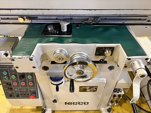 221535 成形研削盤 日興機械 2009 F-515Hの写真6