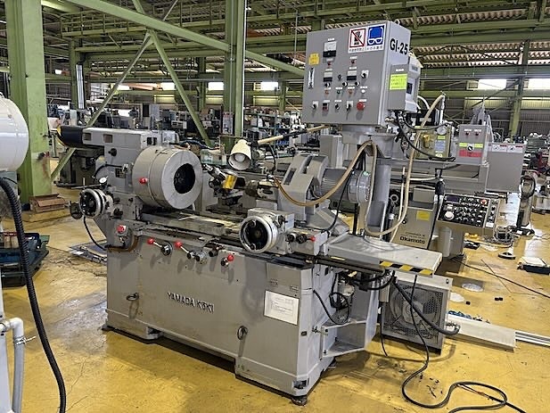 221540 内面研削盤 山田工機 2001 YIG-20-MRDの写真01