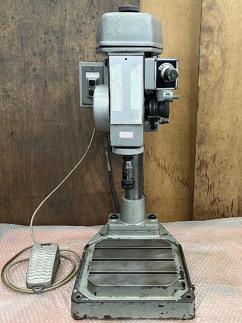 221580 タッピング盤 ブラザー工業  BT1-203の写真1