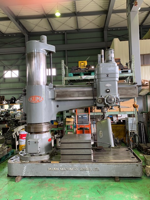 221640 ラジアルボール盤 オークマ 1976 DRA-J2000の写真1