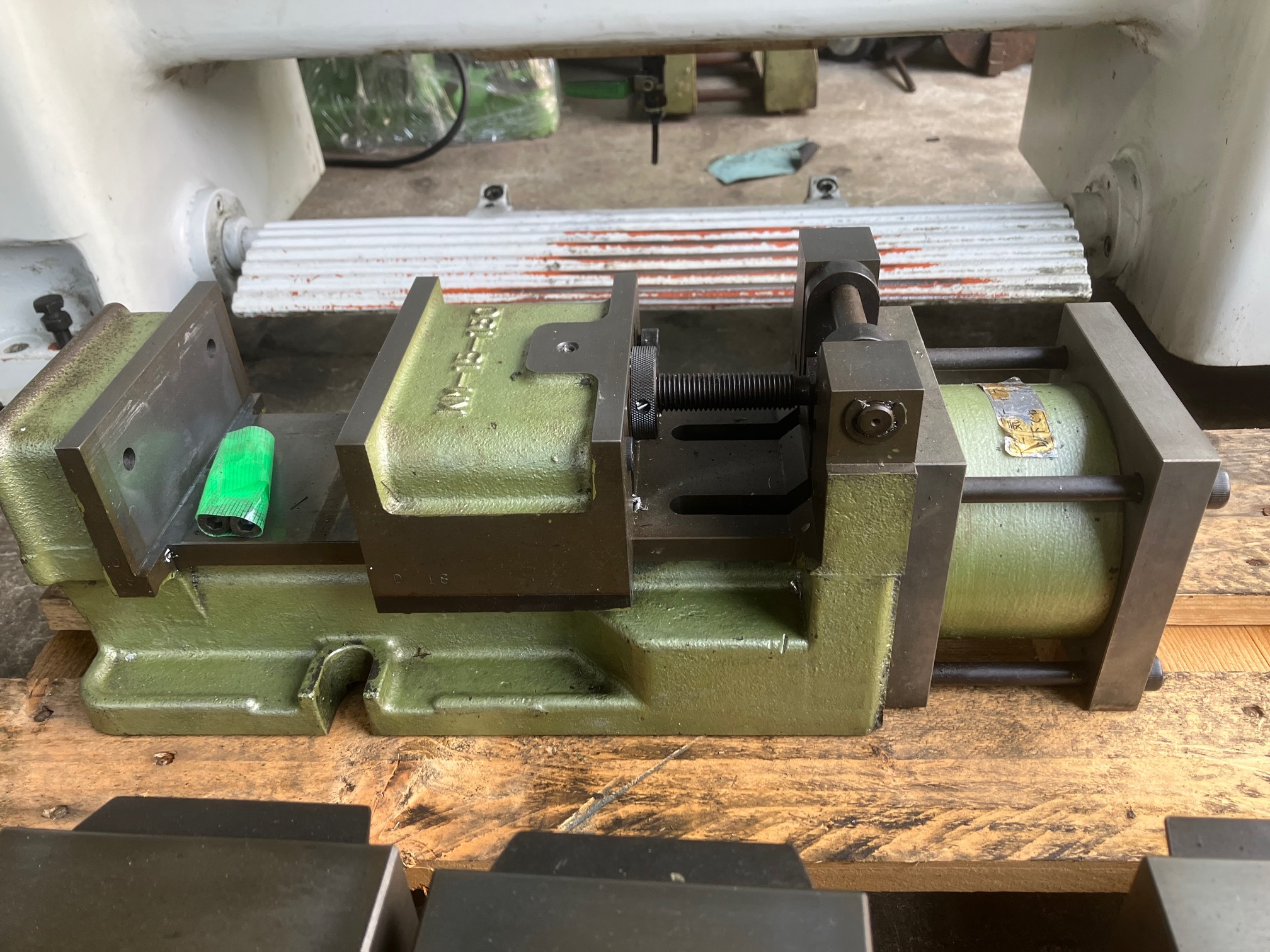 222383 エアーバイス 共立  KM-15-150の写真2