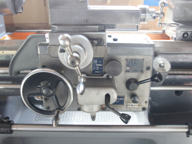 222413 旋盤 滝澤鉄工所 1975 TSL550Dの写真09