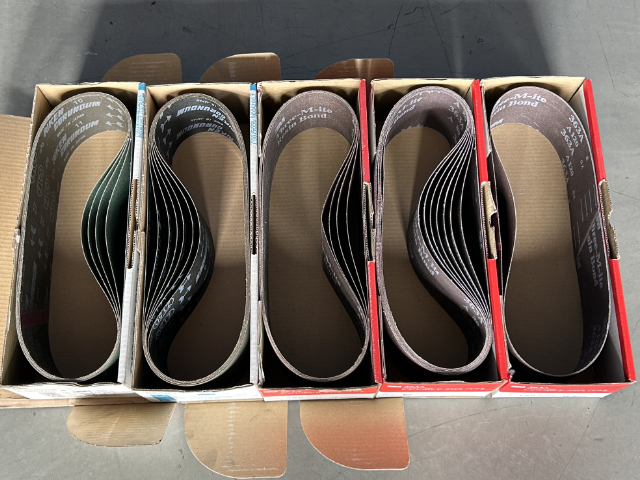 222416 ベルトグラインダー用ベルト スリーエム、理研コランダム の写真1