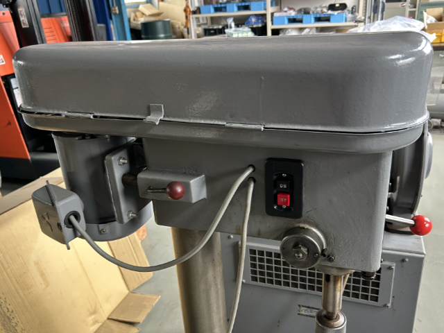 222426 卓上ボール盤 北川鉄工所 KBD-410CSの写真4