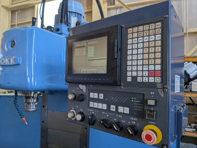 222436 NC立フライス盤 大阪機工 2006 らくらくミル RRM-3Vの写真7