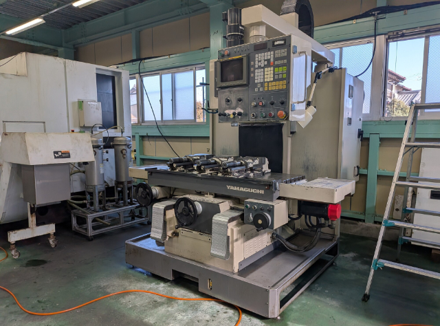 222437 NC立フライス盤 山口鉄工所 1997 YMV-45NFの写真2