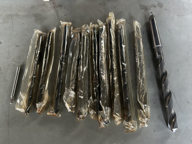 222822 ドリル コベルコ  の写真4