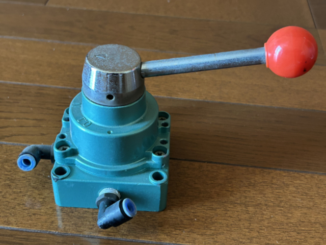224468 ハンドバルブ(エアーバルブ) コガネイ 400HV-02の写真02